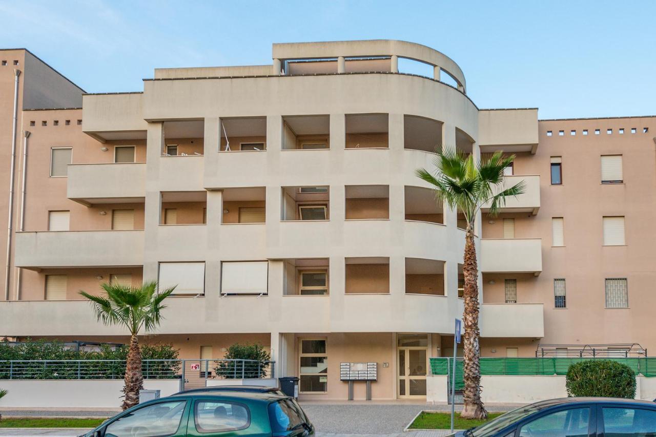 Goodstay Archimede Apartment Lecce Exteriör bild