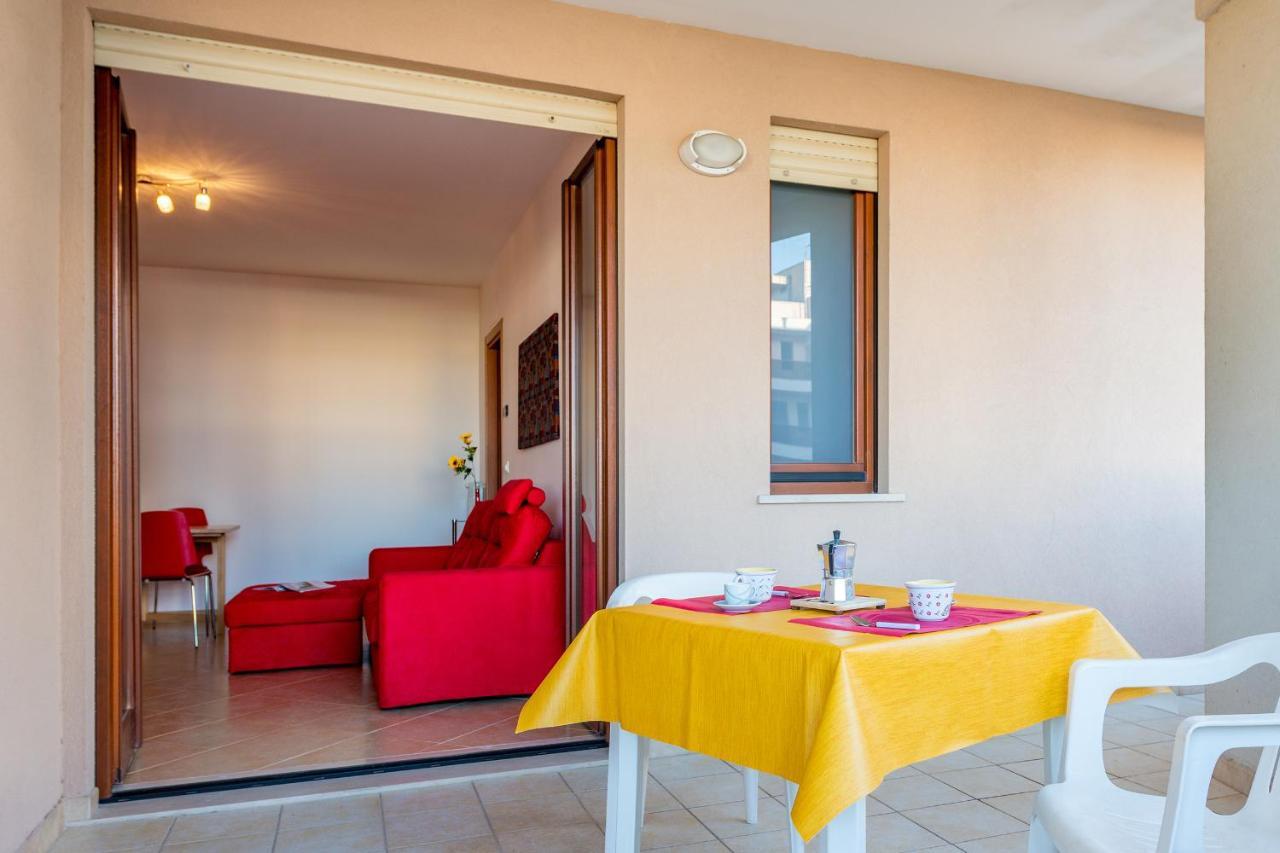 Goodstay Archimede Apartment Lecce Exteriör bild